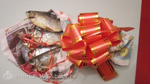 Подарил мне шерстяные носки Подарил мне шерстяные носки