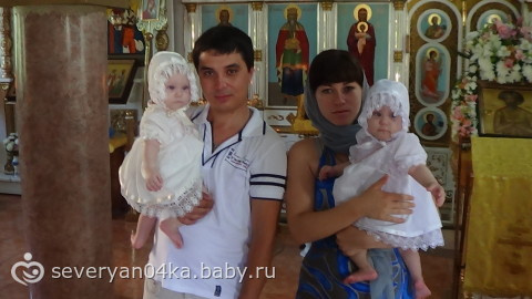 Покрестили близняшек!