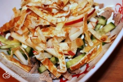 Салат с яичными блинчиками и мясом рецепт с фото очень вкусный