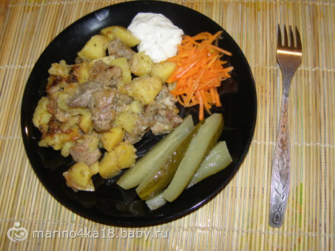 Картошка с мясом по дачному в мультиварке