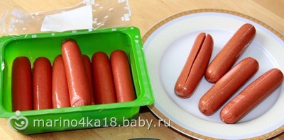 Сосиски запеченые с сыром