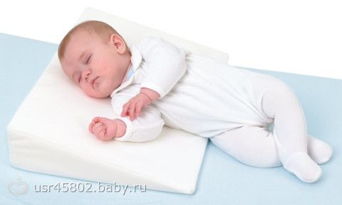 Подушка для новорожденного фото Подушка для новорожденного фото