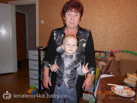 все по-взрослому....(костюм на год)