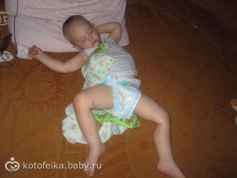 вытащили меня мои мужчинки на улицу...мало слов- много фото))