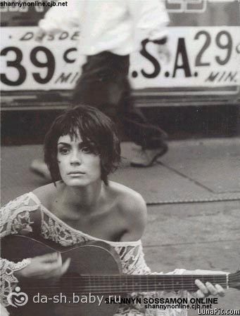 Обожаю Шанни Соссамон!!!