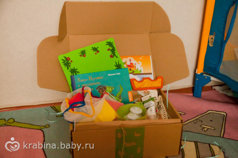 Коробочка с игрушками для моего пупсика