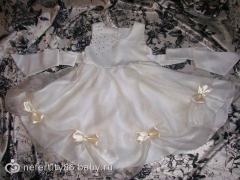Ну вот дошила Эпическое платье для юной принцессы (фото)