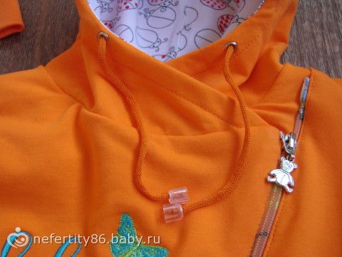 А еще вот такой прогулочный комбинезончик сегодня сшила. (фото)