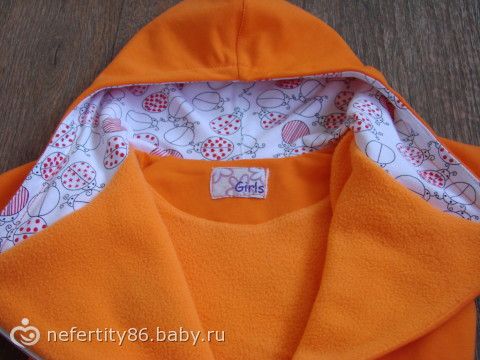 А еще вот такой прогулочный комбинезончик сегодня сшила. (фото)